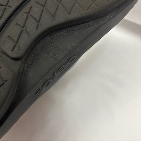 OOFOS OOLALA Luxe Women’s Size 8 Thong Recovery Sandals Flamingo Pink Blue - Picture 12 of 12